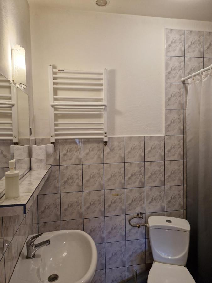 Zajazd Lesny Tuszyn Esterno foto