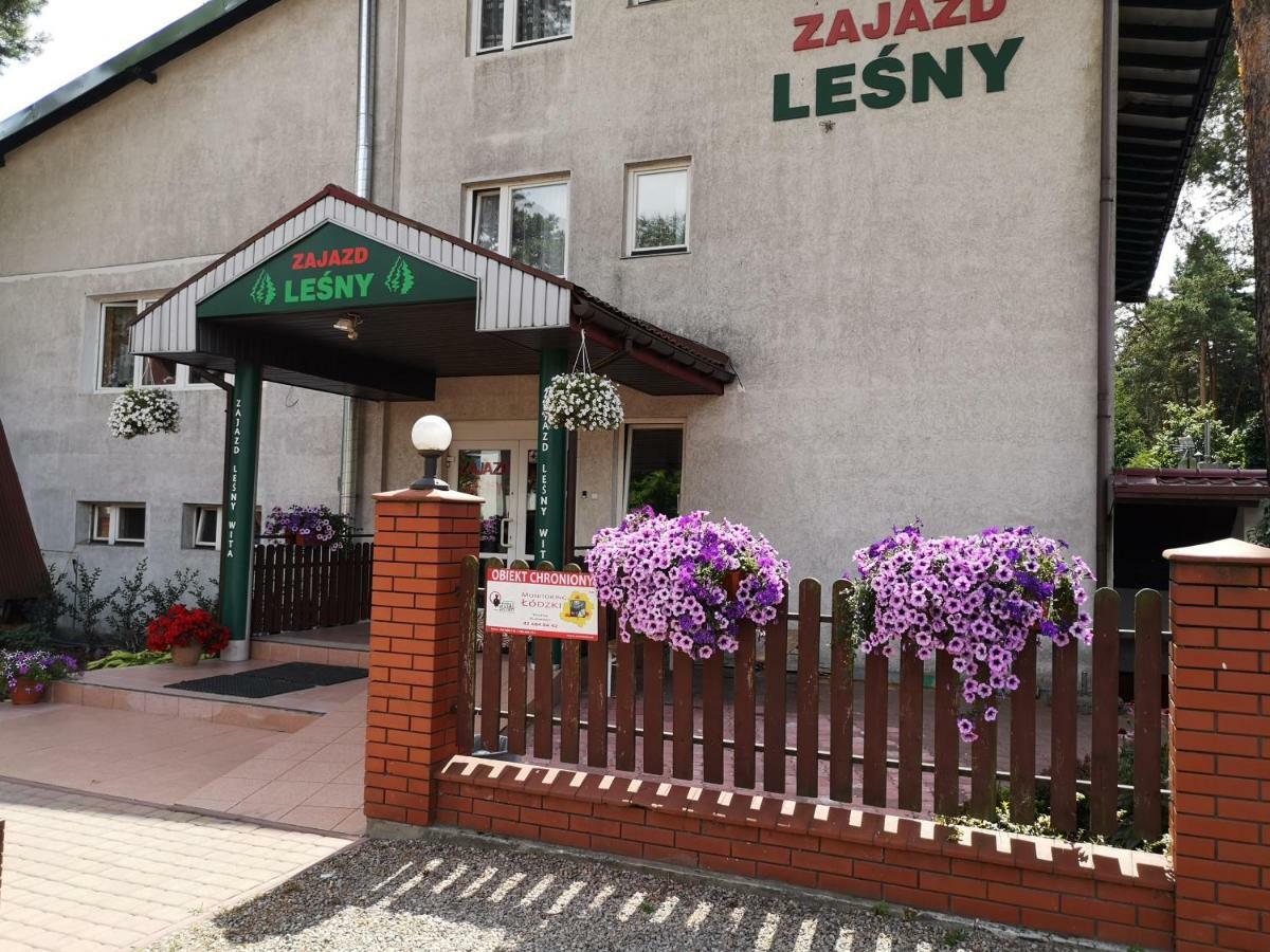Zajazd Lesny Tuszyn Esterno foto